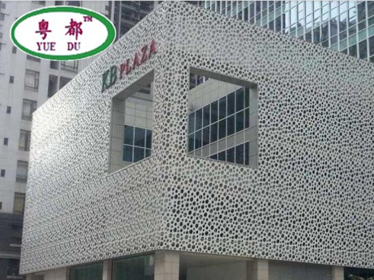 雕花、沖孔鋁單板